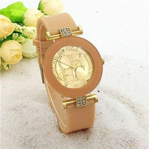 2020 Geneva new brand casual leather Quartz ladies watch. Crystal silicone watch. Relogio Feminino watch. best seller.